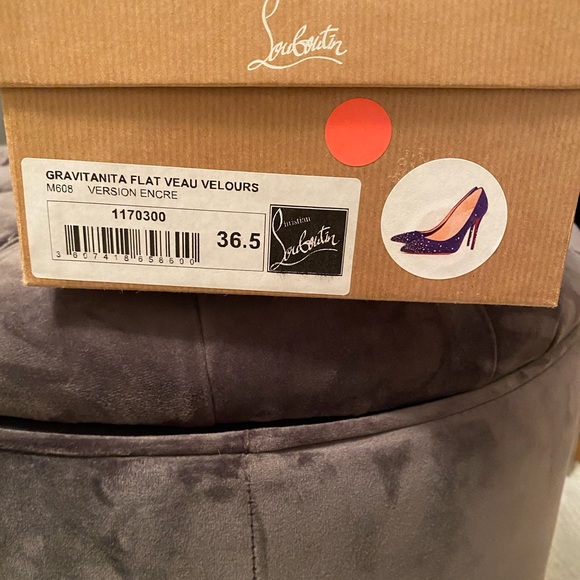 Christian Louboutin Gravitanita Flat - Picture 11 of 11